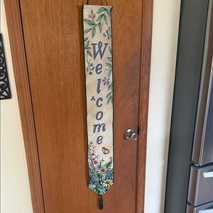 Welcome Vertical Door Banner with Floral Design